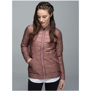 LULULEMON The Bomb Bomber Jacket Reversible Size 4 Mauve Puffer